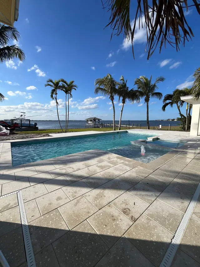 Riverview Terrace photo 3