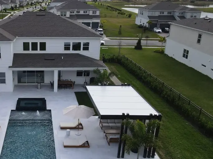 Luxury estate pool by Grunit — Chuluota