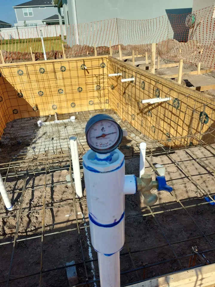 Mossy Wood Avenue Residence gunite pool build — East Orlando, FL