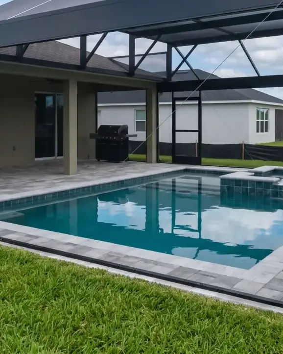 Completed screened pool and raised spa — Sanctuary Drive Residence, Clermont, FL