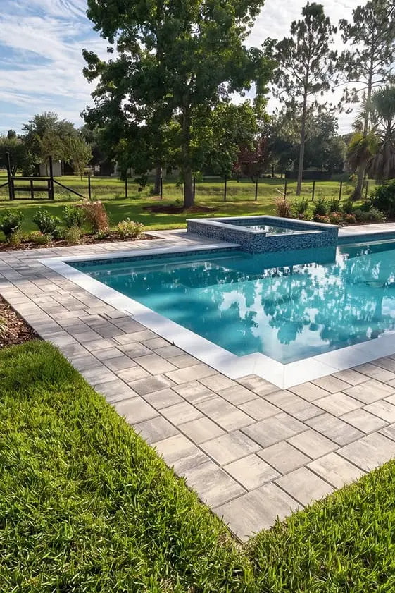 Completed pool with tanning ledge and spa — Orlando, FL
