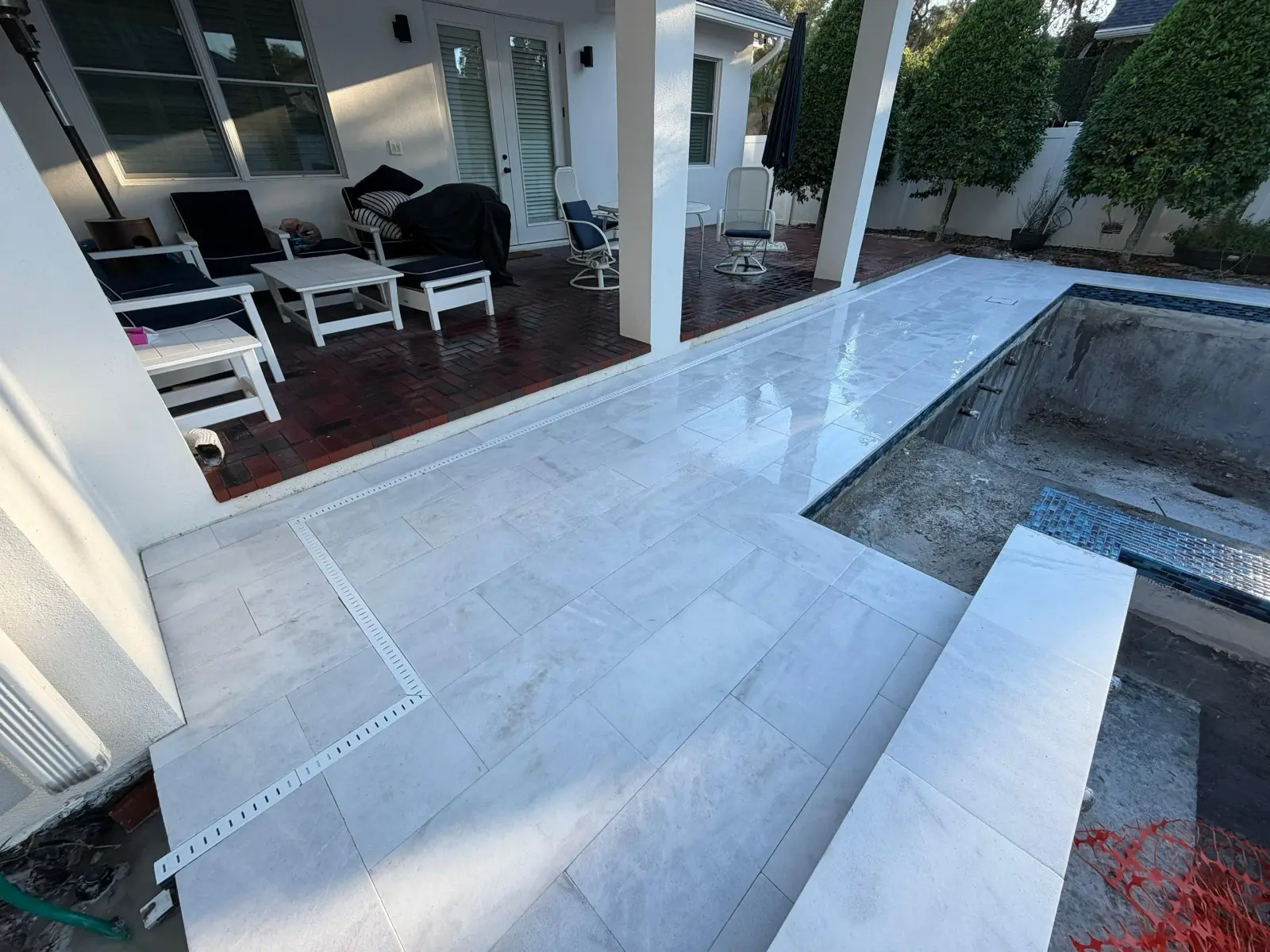 Surfaces & Systems — East Kings Way Residence pool build